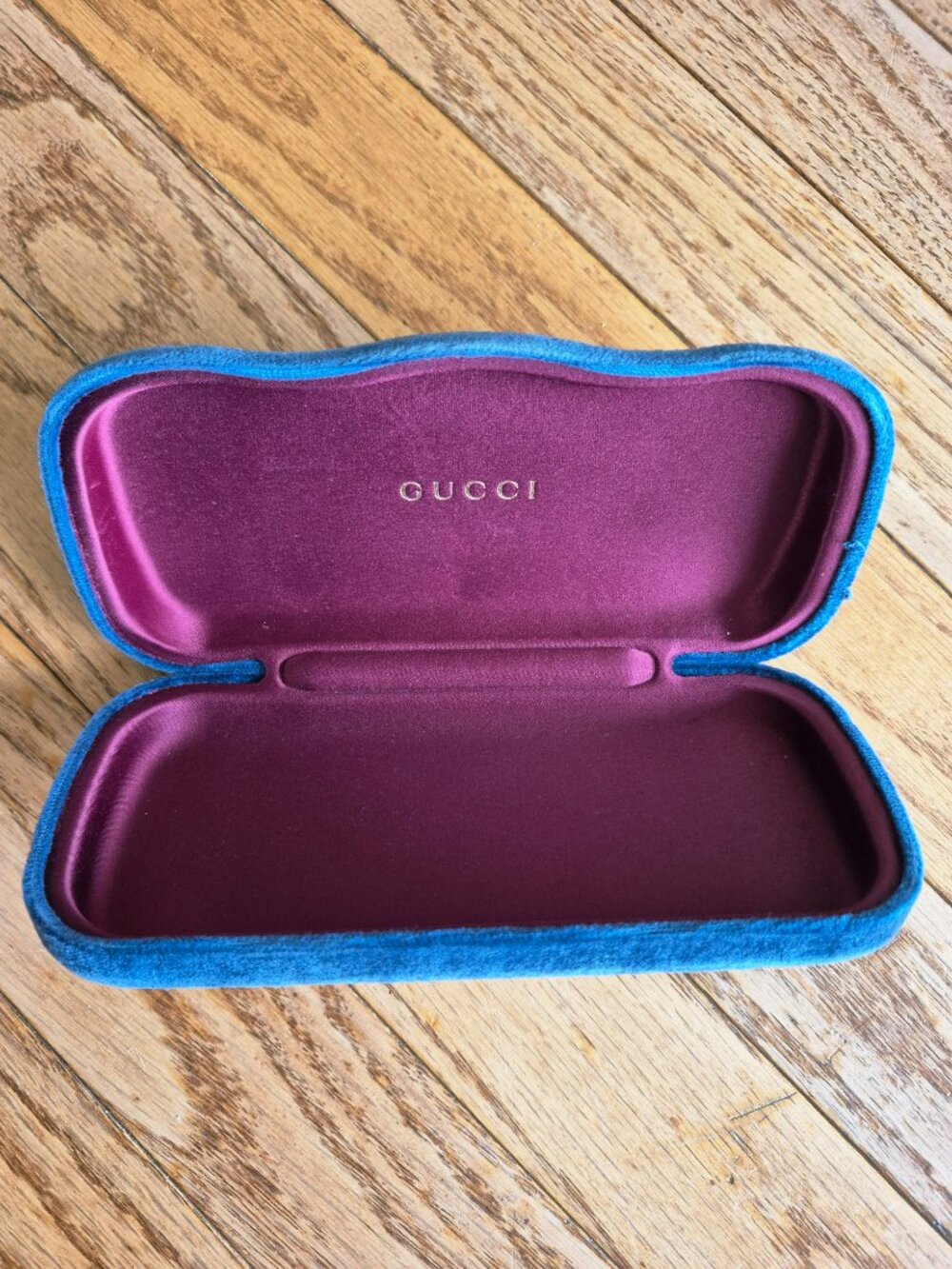 GUCCI Blue Velvet Glasses Case